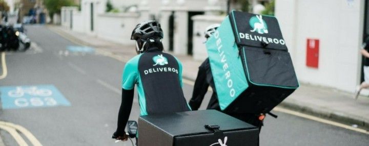 difference between just eat and deliveroo