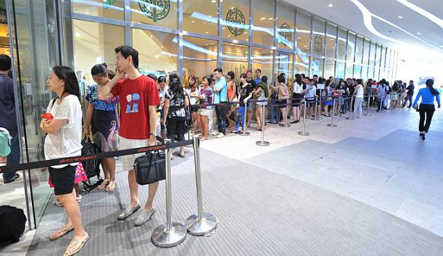 queue-in-singapore