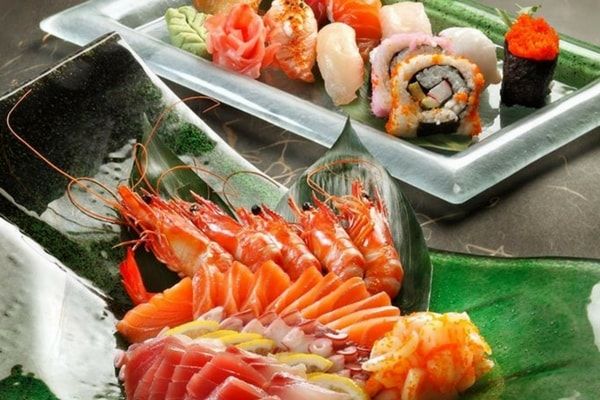 Sushi, Prawns, Salmon at the Orchard Cafe, Orchard Hotel Singapore - SingSaver
