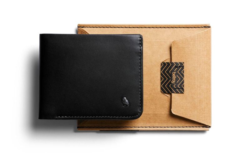 Bellroy 12 Great Valentine's Gifts for Guys | SingSaver
