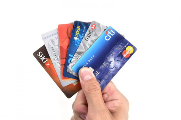 5 Things to Know When Graduating From Debit to Credit Cards | SingSaver