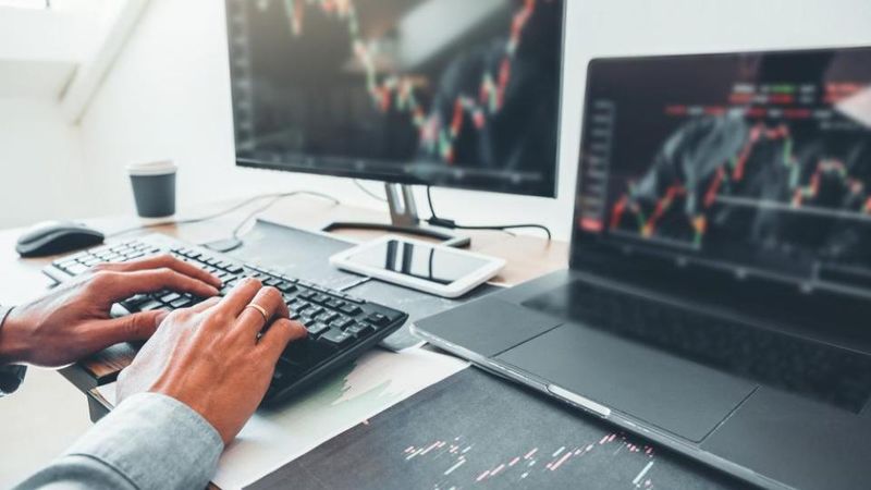 Global Tech Stocks For Value Investors in 2022